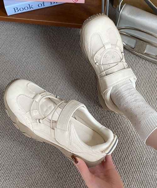 Miniministore(ミニミニストア)の「厚底メリージェーンスニーカーバレエコア靴(スニーカー・レディース・ベージュ/ブルーグレー/アイボリー・23.0cm/23.5cm/24.0cm/24.5cm/22.5cm)」の4枚目の写真