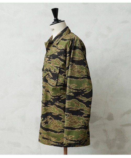 MILITARY(ミリタリー)の「WAIPER.inc 米軍 タイガーストライプカモ ジャケット LATE WAR【WP1197】(ミリタリージャケット・メンズ・タイガーカモ・M/L/XL/XXL)」の2枚目の写真