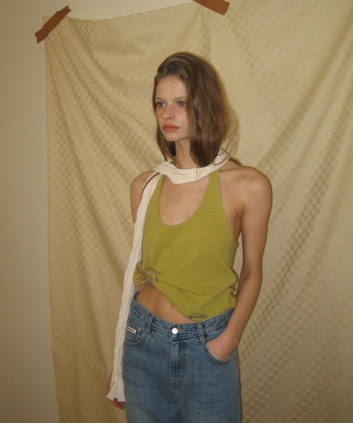 APPAREL ARCHIVE(アパレルアーカイブ)の「Hay wool halter layered sleeveless - Olive(ニット/セーター・レディース・その他・FREE)」の1枚目の写真