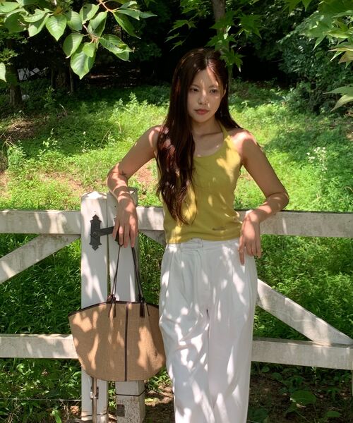 APPAREL ARCHIVE(アパレルアーカイブ)の「Hay wool halter layered sleeveless - Olive(ニット/セーター・レディース・その他・FREE)」の8枚目の写真