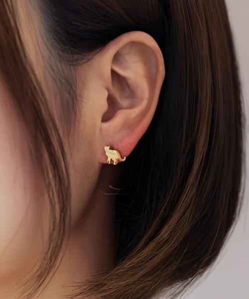 CERCA(チェルカ)の「SARINOHANA/アニマルピアス/ステンレス(ピアス(両耳用)・レディース・E/A/B/D/C/J/H/I/G/F・FREE)」の1枚目の写真