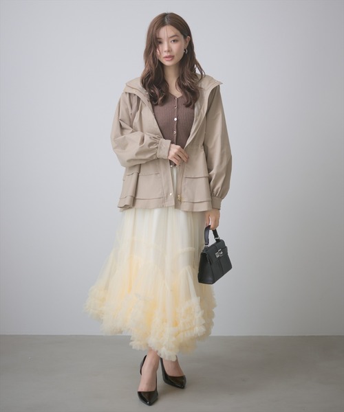AND COUTURE(アンドクチュール)の「ボリュームフリルヘムチュールスカート(スカート・レディース・アイボリー/ブラック/オレンジ/グレー・FREE)」の6枚目の写真