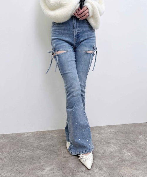 INGNI(イング)の「サイドリボンビジュー付フレアデニムパンツ(デニムパンツ・レディース・ブルー系その他/グレー/ブルー系その他3/ブルー系その他4・S/M)」の12枚目の写真