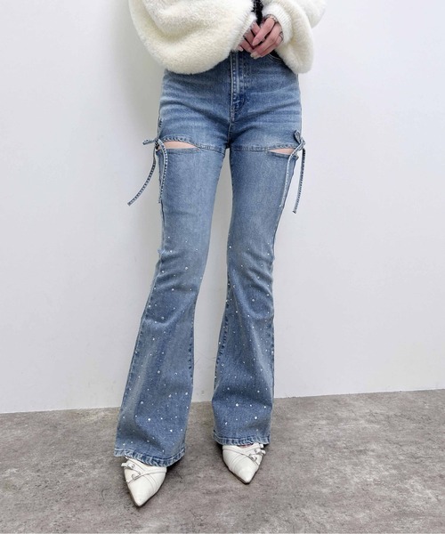 INGNI(イング)の「サイドリボンビジュー付フレアデニムパンツ(デニムパンツ・レディース・ブルー系その他/グレー/ブルー系その他3/ブルー系その他4・S/M)」の11枚目の写真