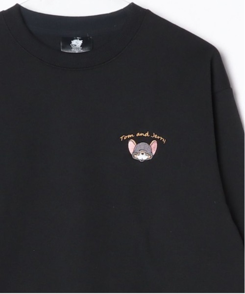 Tom&Jerry(トムアンドジェリー)の「【TOM & JERRY/トムとジェリー】キャラクターサガラ刺繍クルーネックスウェット(裏起毛) ユニセックス(スウェット・レディース・スミクロ/ブラック/オートミール/サックスブルー/オフホワイト/グレイッシュベージュ・LARGE/MEDIUM)」の15枚目の写真