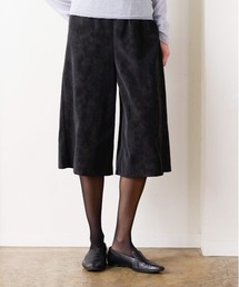 eco-suede half pants