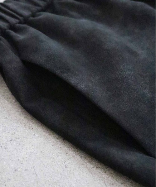 Marilyn Moon(マリリンムーン)の「eco-suede half pants(その他パンツ・レディース・ブラック/ブラウン/アイボリー・FREE)」の8枚目の写真