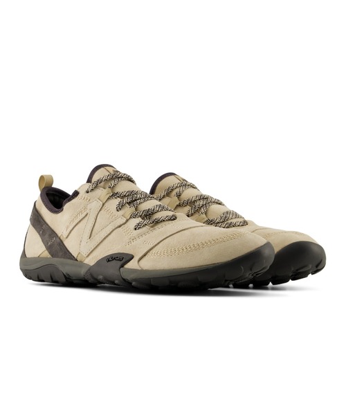 NEW BALANCE(ニューバランス)の「MT10O(スニーカー・メンズ・ベージュ/ネイビー・23.5cm/23.0cm/22.5cm/24.0cm/29.0cm/28.5cm/28.0cm/27.5cm/27.0cm/26.5cm/26.0cm/25.5cm/25.0cm/24.5cm)」の3枚目の写真