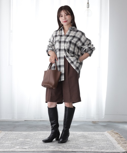 Riberry(リベリー)の「オンブレチェックオーバーサイズシャツ(シャツ/ブラウス・レディース・ライトブルー/アイボリー/ブラック/ラベンダー/ブラウン・FREE)」の18枚目の写真