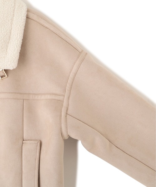 JILL by JILL STUART(ジルバイジルスチュアート)の「フェイクムートンフライトジャケット(ムートンコート・レディース・ベージュ/ピンク・SMALL/MEDIUM)」の7枚目の写真