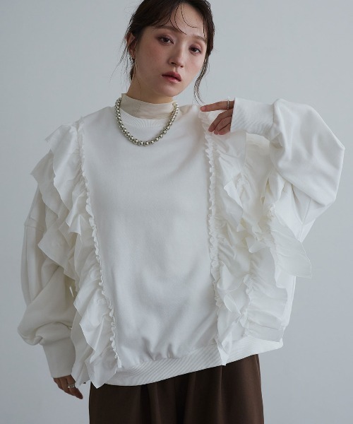 W:Huku(フーク)の「ビッグフリルロングスリーブスウェットプルオーバー / Long-Sleeve Sweatshirt Pullover with Large Ruffles(スウェット・レディース・オフホワイト/ブルー系/杢グレー/ブラック・FREE)」の16枚目の写真
