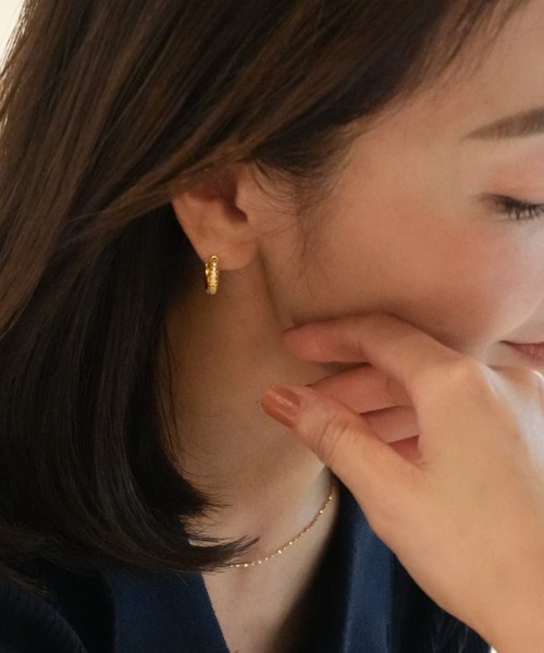 PLUS VENDOME(プラス ヴァンドーム)の「MAKI KANEKO × PLUSV collaboration_ピアス(ピアス(両耳用)・レディース・シルバー/ゴールド・ONE SIZE)」の5枚目の写真