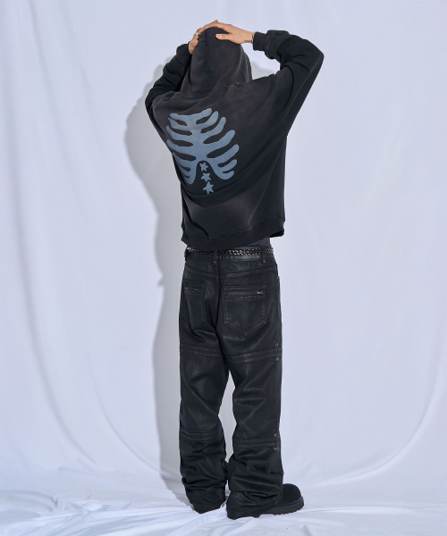 PITCHBLACK（ピッチブラック）の「BONE STAR ウォッシュドフーディー（ウォッシュドブラック）（パーカー・メンズ・その他・MEDIUM/LARGE/X-LARGE）」の5枚目の写真