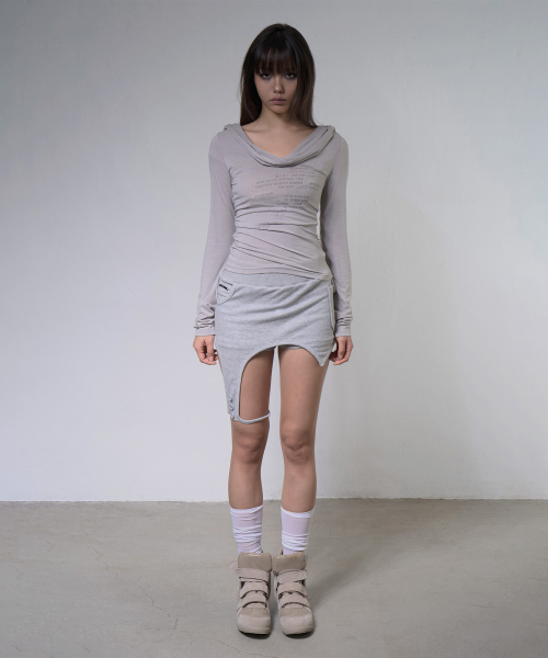 FANCY CLUB(ファンシークラブ)の「ドレープフーディ ロングスリーブ (LIGHT GRAY) F26ZB521(Tシャツ/カットソー・レディース・その他・FREE)」の3枚目の写真