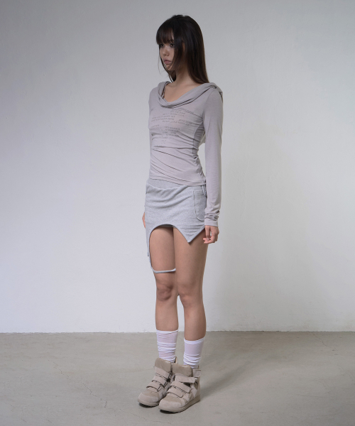 FANCY CLUB(ファンシークラブ)の「ドレープフーディ ロングスリーブ (LIGHT GRAY) F26ZB521(Tシャツ/カットソー・レディース・その他・FREE)」の4枚目の写真