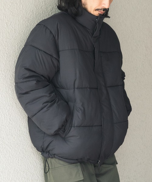 ITEMS URBANRESEARCH(アイテムズ アーバンリサーチ)の「『撥水』リップストップ発熱中綿ハイネックジャケット(ダウンジャケット/コート・メンズ・ベージュ系その他/ダークグレー/ブラック・MEDIUM/LARGE)」の10枚目の写真