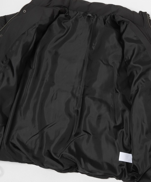 ITEMS URBANRESEARCH(アイテムズ アーバンリサーチ)の「『撥水』リップストップ発熱中綿ハイネックジャケット(ダウンジャケット/コート・メンズ・ベージュ系その他/ダークグレー/ブラック・MEDIUM/LARGE)」の15枚目の写真