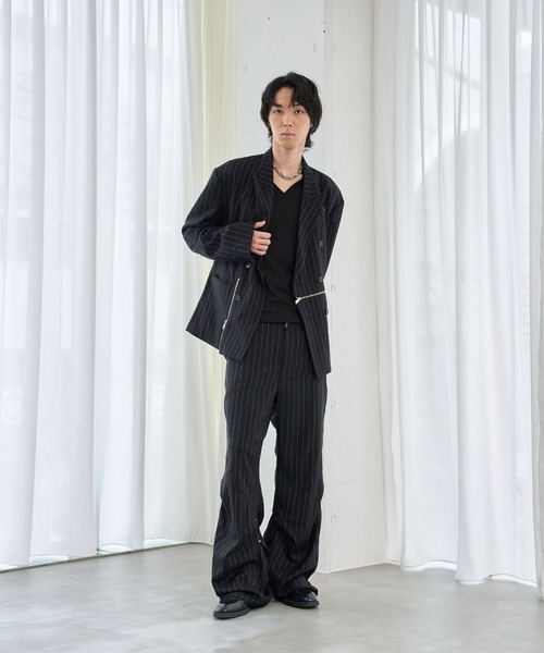 VI E DIT(ヴィエディット)の「BROKEN LINE ZIP JACKET/ブロークンラインジップジャケット/セットアップ着用可能(テーラードジャケット・メンズ・ストライプ/グレー・2/1)」の18枚目の写真