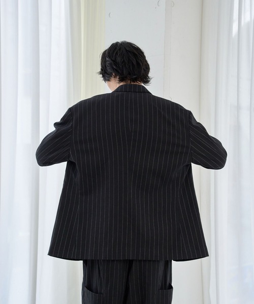 VI E DIT(ヴィエディット)の「BROKEN LINE ZIP JACKET/ブロークンラインジップジャケット/セットアップ着用可能(テーラードジャケット・メンズ・ストライプ/グレー・2/1)」の10枚目の写真