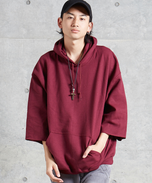Re Youth(リユース)の「GD カットオフ オーバーサイズ ビッグシルエット ドロップショルダー フーディー スウェット パーカー(パーカー・メンズ・ブラック/グレー/ヘザーチャコール/ホワイト/グリーン/レッド/サンドベージュ/インディゴブルー/マルーン/カーキ・FREE)」の10枚目の写真