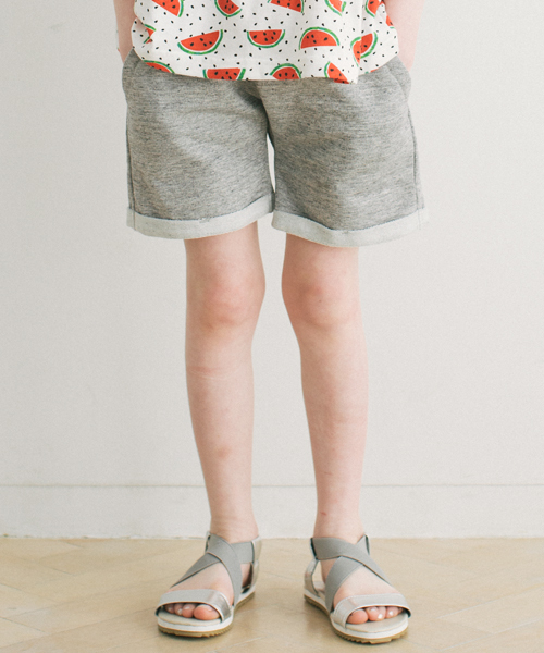 GLOBAL WORK（グローバルワーク）の「キッズ【吸水速乾】カットショーツ/717104（その他パンツ・キッズ・カーキ/ネイビー/グレー・MEDIUM/SMALL/LARGE/X-LARGE）」の2枚目の写真