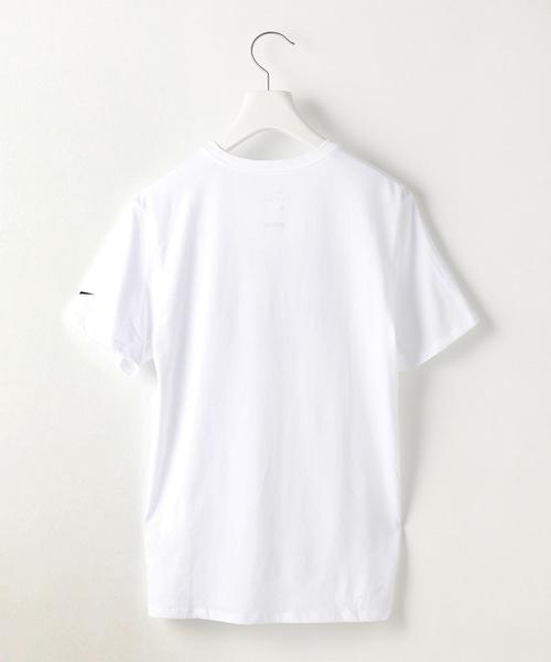 NIKE(ナイキ)の「NIKE(ナイキ) DRI-FIT ドライ SWOOSH MADE Tシャツ(Tシャツ/カットソー・メンズ・グレー/ブラック/ホワイト・SMALL/LARGE/MEDIUM)」の14枚目の写真