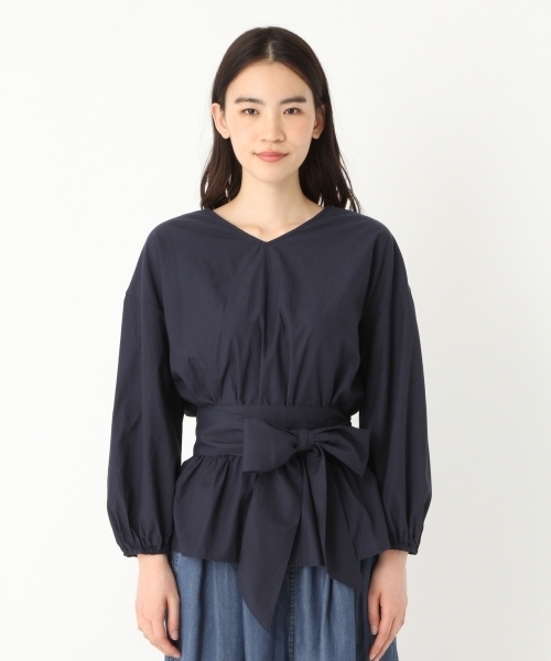 niko and...(ニコアンド)の「オリジナルウエストビックリボンVネックブラウス(シャツ/ブラウス・レディース・ベージュ/ネイビー/オフホワイト・MEDIUM/LARGE)」の6枚目の写真