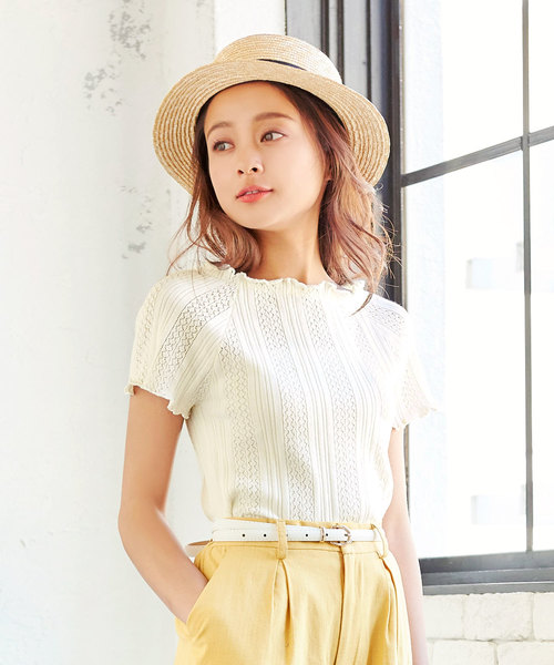 KOBE LETTUCE（コウベレタス）の「フリルデザインボートネック透かし編みサマーニットプルオーバー レディース トップス[C3212]神戸レタス（ニット/セーター・レディース・オフホワイト/オレンジ/ブラック・FREE）」の2枚目の写真