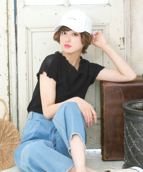 KOBE LETTUCE（コウベレタス）の「フリルデザインボートネック透かし編みサマーニットプルオーバー レディース トップス[C3212]神戸レタス（ニット/セーター・レディース・オフホワイト/オレンジ/ブラック・FREE）」の3枚目の写真