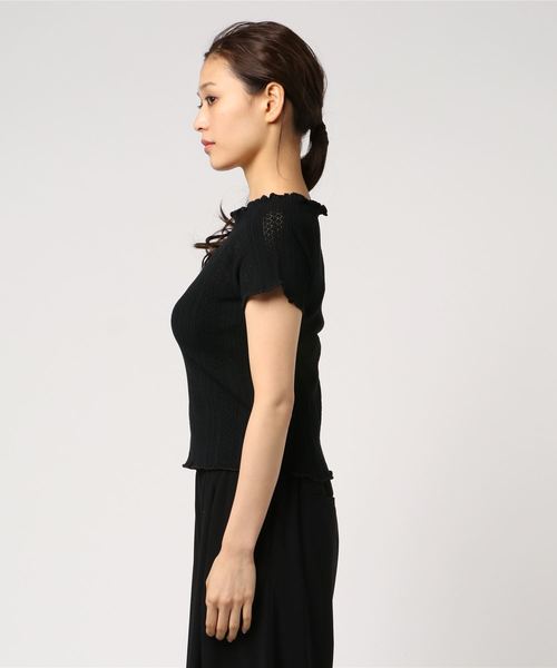 KOBE LETTUCE（コウベレタス）の「フリルデザインボートネック透かし編みサマーニットプルオーバー レディース トップス[C3212]神戸レタス（ニット/セーター・レディース・オフホワイト/オレンジ/ブラック・FREE）」の5枚目の写真