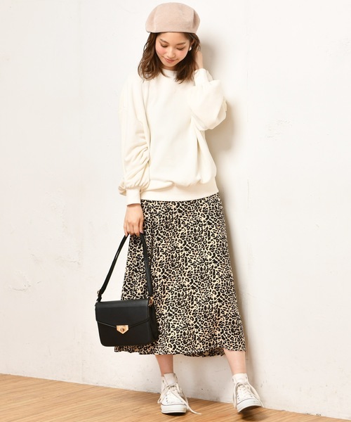 natural couture(ナチュラルクチュール)の「ヒョウ柄&小花ロングフレアスカート(スカート・レディース・ネイビー/グリーン/ブラウン系その他/ベージュ系その他・FREE)」の10枚目の写真