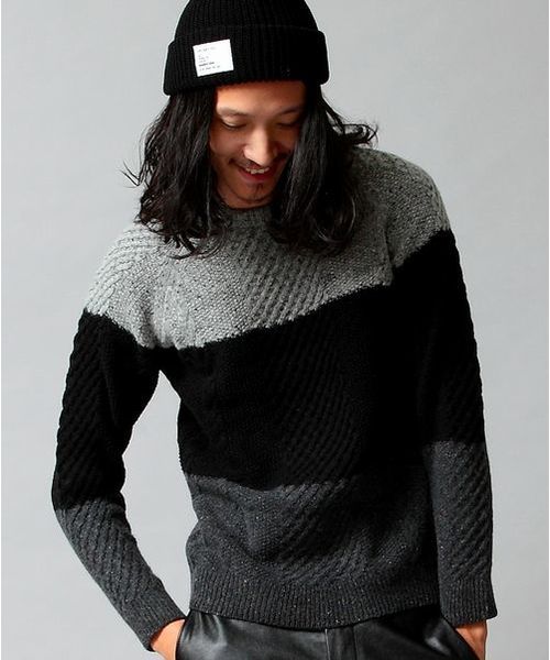 BEAUTY&YOUTH UNITED ARROWS（ビューティーアンドユースユナイテッドアローズ）の「by ∴ パネル アラン クルーネック ニット◆§2（ニット/セーター・メンズ・ダークグレー/ナチュラル/ネイビー・LARGE/MEDIUM/SMALL/X-LARGE）」の4枚目の写真