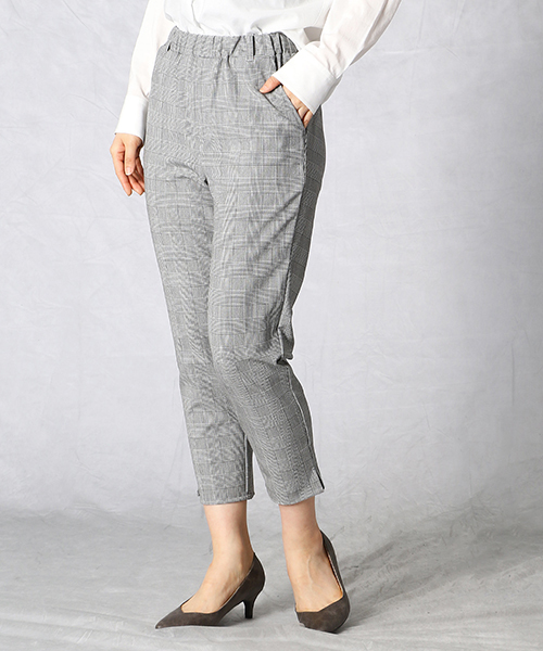 Comme Ca Mature(コムサマチュア)の「グレンチェック テーパードパンツ(その他パンツ・レディース・ライトグレー/ブラック・MEDIUM/SMALL/LARGE)」の1枚目の写真