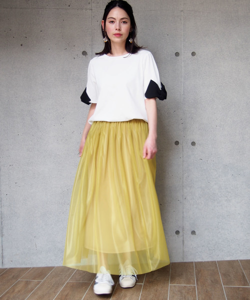 PICCIN(ピッチン)の「【日本製】シャイニーフレアスカート(スカート・レディース・ブラック/ライトグレー/ブルー/マスタード・MEDIUM)」の6枚目の写真