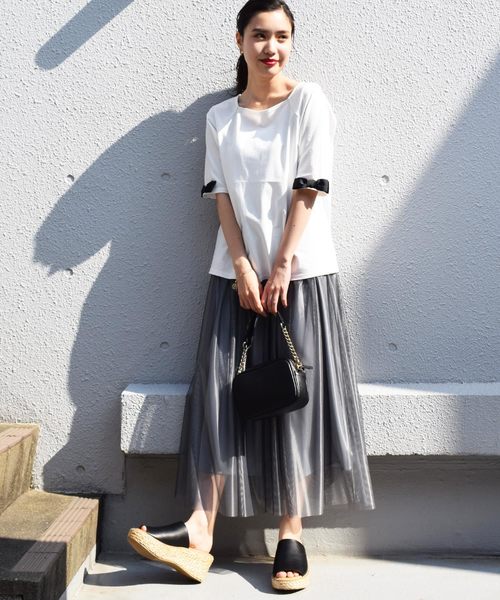 PICCIN(ピッチン)の「【日本製】シャイニーフレアスカート(スカート・レディース・ブラック/ライトグレー/ブルー/マスタード・MEDIUM)」の18枚目の写真
