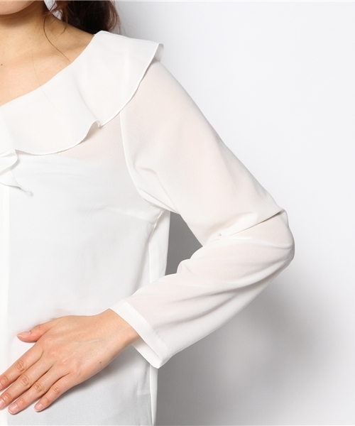 Kastane（カスタネ）の「【Kastane】V開きフリルブラウス（シャツ/ブラウス・レディース・ネイビー/アイボリー/ピンク・FREE）」の8枚目の写真