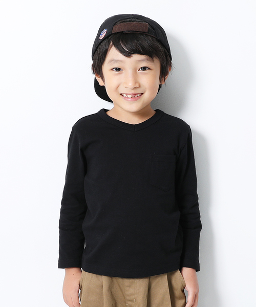 devirock（デビロック）の「Vネック長袖Tシャツ（Tシャツ/カットソー・キッズ・ホワイト/ブラック/杢グレー/ネイビー/ブルー系その他/グリーン系その他/グリーン系その他2/カーキ/レッド系その他/ライトブラウン/キャメル・80ｃｍ/90cm/100cm/110cm/120cm/130cm/140cm/150cm/160cm）」の2枚目の写真