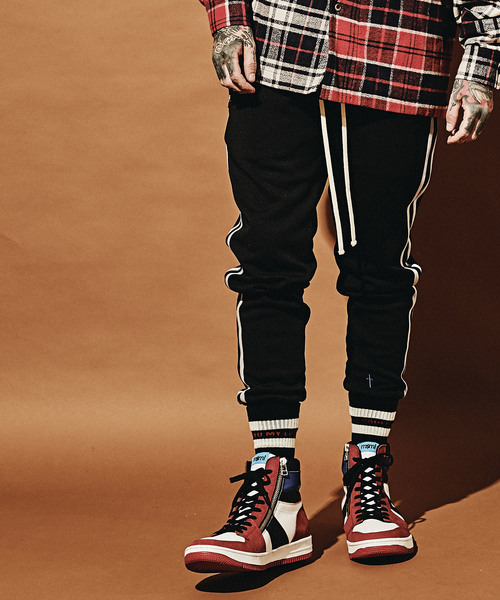 MSML(エムエスエムエル)の「2LINE JERSEY PANTS(その他パンツ・メンズ・ブラック/ブルー・S/M/L)」の1枚目の写真