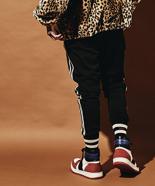 MSML(エムエスエムエル)の「2LINE JERSEY PANTS(その他パンツ・メンズ・ブラック/ブルー・S/M/L)」の18枚目の写真