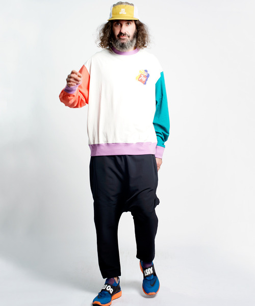 ALDIES（アールディーズ）の「7UP Collaboration Wide Long T / セブンアップコラボレーションワイドロングT（Tシャツ/カットソー・メンズ・ホワイト/ブラック/ピンク・SMALL/MEDIUM/LARGE/X-LARGE）」の6枚目の写真