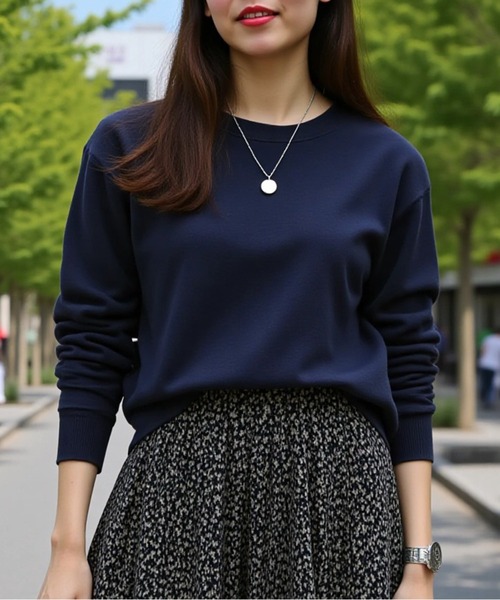 United Athle（ユナイテッドアスレ）の「季節の変わり目にも重宝する定番アイテム！【United Athle】premium cotton crew neck sweat unisex / プレミアム コットン クルーネック 無地スウェット トレーナー 裏パイル ユニセックス 10オンス 5044（スウェット・メンズ・ブラック/ホワイト/アイボリー/グレー/カーキ/グリーン/ベージュ/ライトグリーン/パープル/ロイヤルブルー/イエロー/ダークブラウン/ライトカーキ/ピンク/ライトブルー/オリーブ/バーガンディー/レッド/ゴールド/オレンジ/チャコールグレー/ネイビー/スミクロ/ストーン/アッシュ/ライトイエロー/インディゴブルー・XL/S/M/L/XXL）」の18枚目の写真