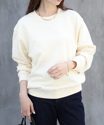 United Athle（ユナイテッドアスレ）の「季節の変わり目にも重宝する定番アイテム！【United Athle】premium cotton crew neck sweat unisex / プレミアム コットン クルーネック 無地スウェット トレーナー 裏パイル ユニセックス 10オンス / 菅田将暉・山下智久・目黒蓮・川口春奈・新木優子・指原莉乃・田中みな実・JENNIE などのスタイルを参考にした着こなしに 5044（スウェット）」