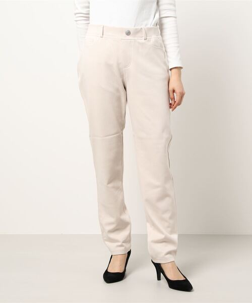 BELLUNA PLUS（ベルーナ）の「なめらかボンディング素材レギンスパンツ７３丈（その他パンツ・レディース・イエロー/モカ/ケミカルウォッシュ/ブラック/インディゴブルー/ライトブルー/ライトイエロー/アイボリー/杢グレー/ミント・SMALL/LARGE/X-LARGE/MEDIUM）」の16枚目の写真