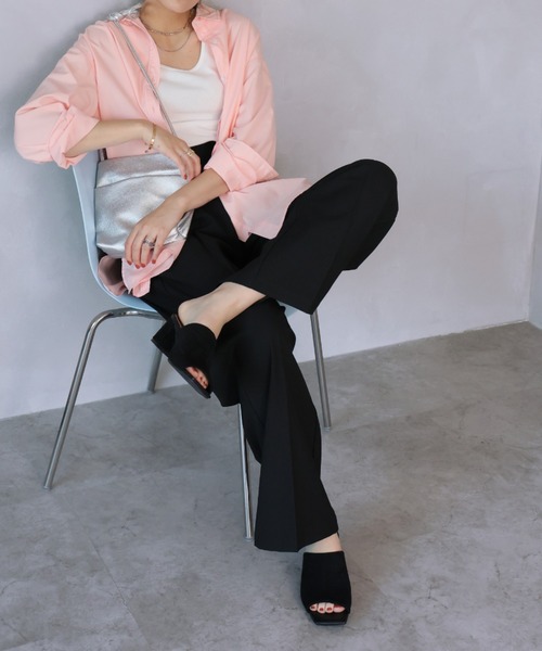 VIVIAN（ヴィヴィアン）の「スクエアトゥミュールサンダル（サンダル・レディース・ベージュ/ブラック/キャメル/グレー系その他7/アイボリー/パイソン/E/ダークブラウン/グレー/ブラック系その他3・SS/S/M/L/LL）」の21枚目の写真