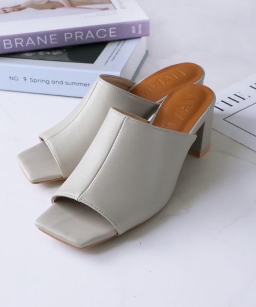 VIVIAN（ヴィヴィアン）の「スクエアトゥミュールサンダル（サンダル・レディース・ベージュ/ブラック/キャメル/グレー系その他7/アイボリー/パイソン/E/ダークブラウン/グレー/ブラック系その他3・SS/S/M/L/LL）」の12枚目の写真