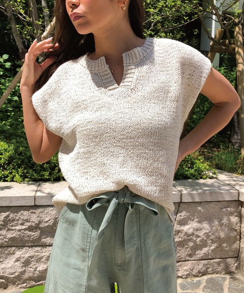 meJane（ミージェーン）の「テープヤーン/キーネックトップス（ニット/セーター・レディース・ブラウン/アイボリー・FREE）」の3枚目の写真