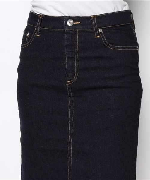 MID by MIDWEST(ミッド バイ ミッドウエスト)の「MID by MIDWEST デニムタイトミディスカート(デニムスカート・レディース・ブラック/ダークブルー・2/1/3)」の8枚目の写真