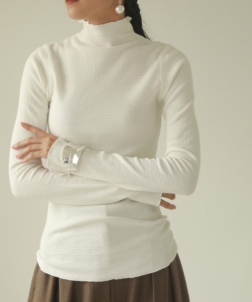 TODAYFUL 2WAYタートルサーマル　トップス TODAYFUL（トゥデイフル）の「2WAYタートルサーマル（Tシャツ