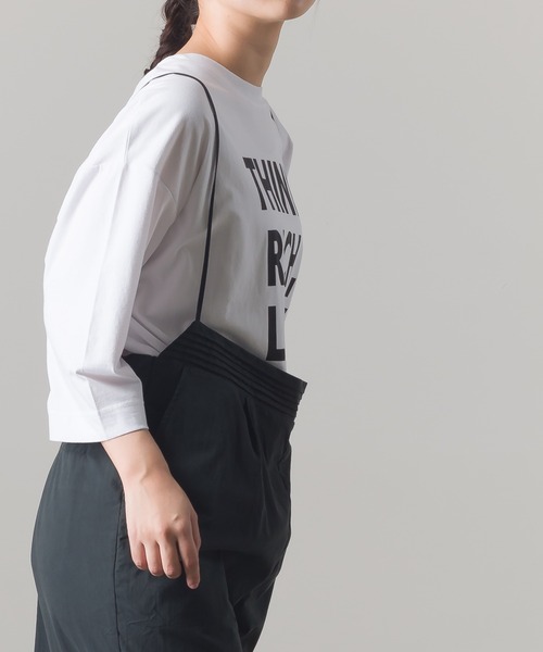 OMNES(オムネス)の「ファインコットン プリント七分袖Tシャツ(Tシャツ/カットソー・レディース・ホワイト/ブラック/ベージュ/カーキ・FREE)」の6枚目の写真