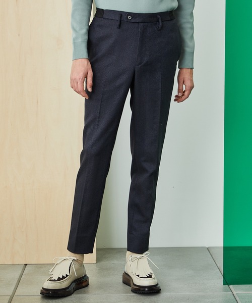 UNITED TOKYO(ユナイテッドトウキョウ)の「TECHTWEEDストレッチ スラックス(スラックス・メンズ・ネイビー/グレー・1/2/3)」の2枚目の写真